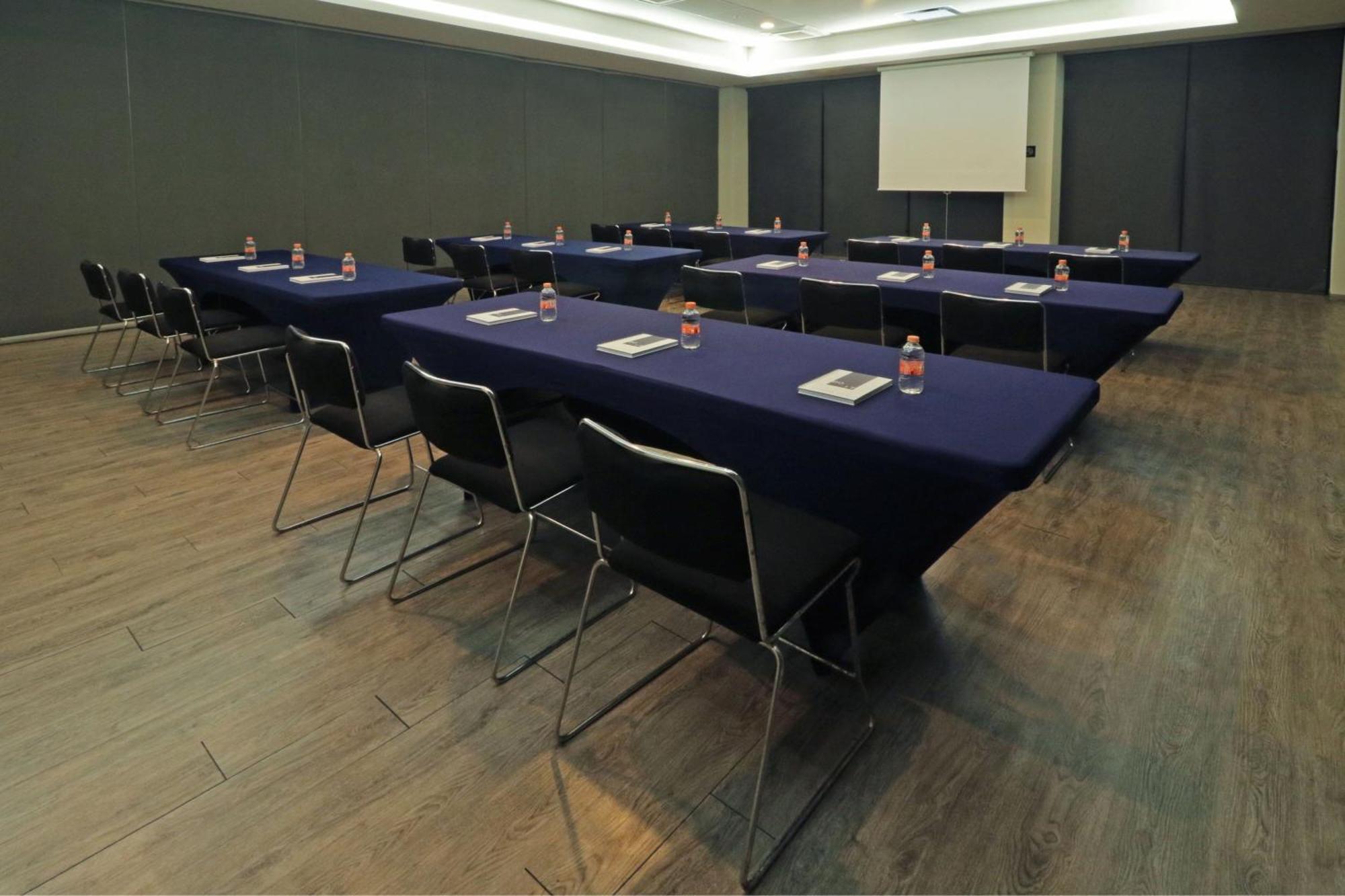 城市普拉斯蒙特雷画廊酒店 外观 照片