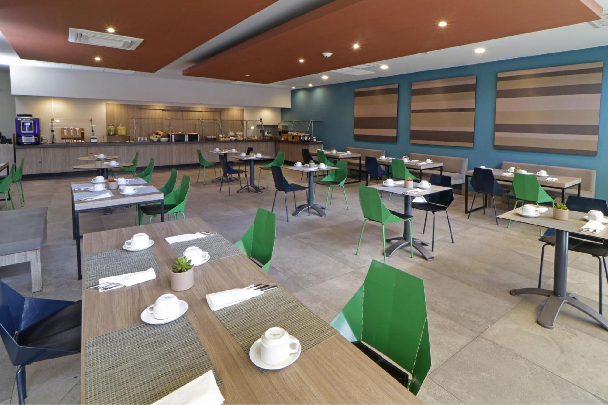 城市普拉斯蒙特雷画廊酒店 外观 照片